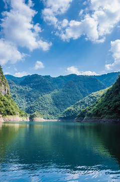 水庫風(fēng)光