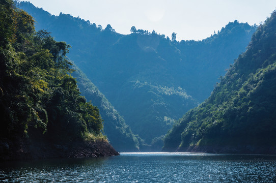 水庫風(fēng)光