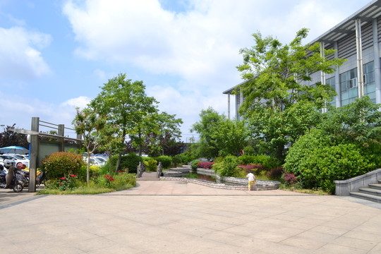 公園內(nèi)景