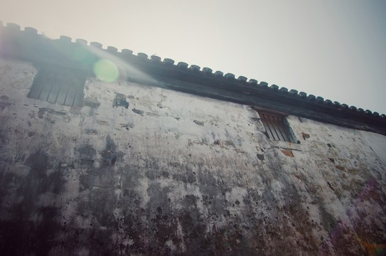 白墻黑瓦