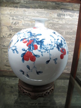 瓷器花瓶