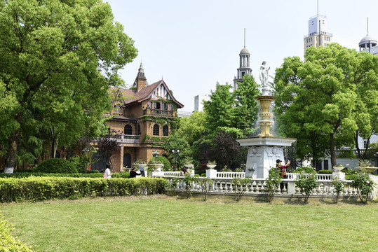 歐式別墅庭院