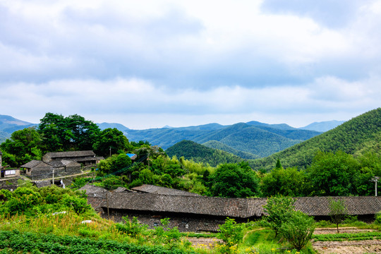 灰瓦農(nóng)房 民居 群山 村莊