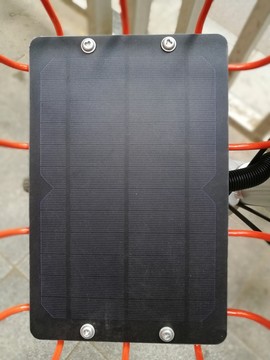 共享單車 充電 充電板