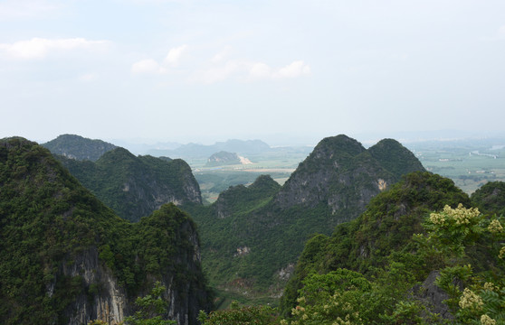 一座座山