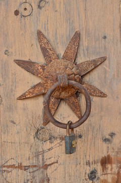 鐵門環(huán)