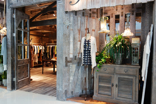 休閑服飾專賣店