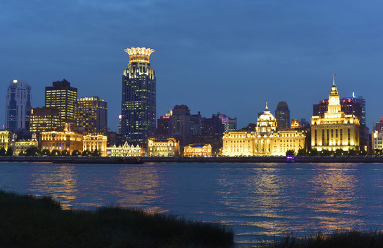 上海外灘萬國建筑群夜景