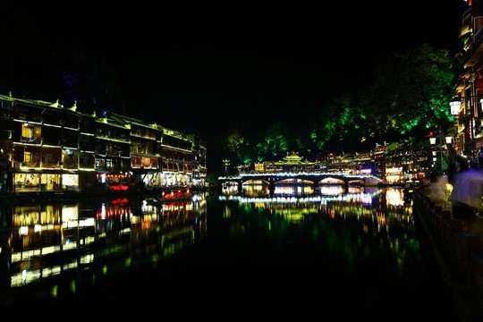 鳳凰 古城 夜景