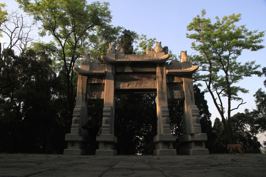 石牌坊