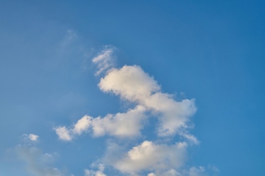 朵朵白云 高清大圖