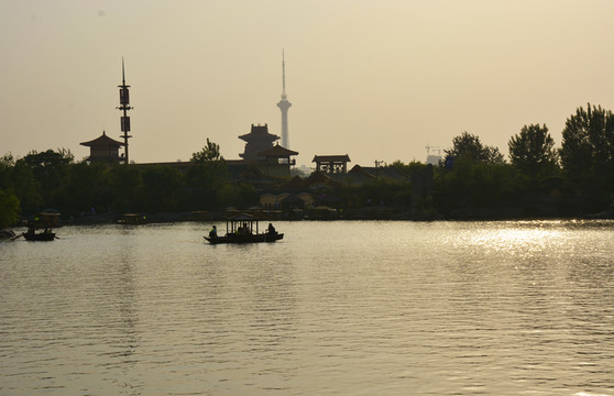 人約黃昏后