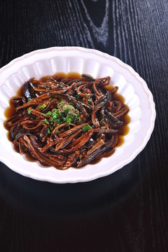 響油鱔絲