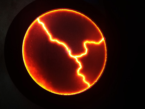 星球爆炸 手觸電全息圖