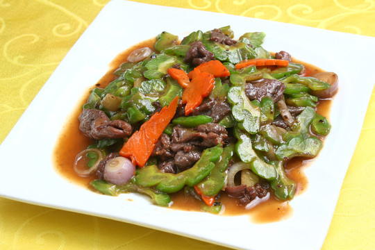 涼瓜炒牛肉