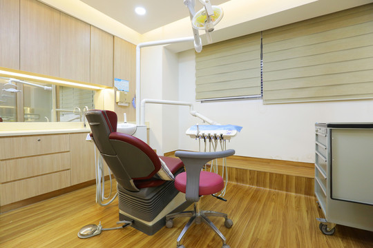口腔治疗室 牙科诊室 牙医