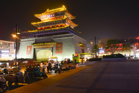 開封鼓樓夜景
