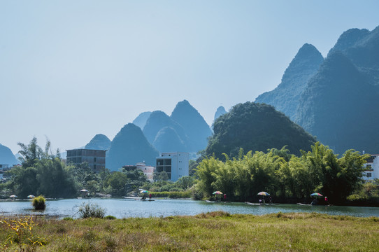 遇龍河風(fēng)光