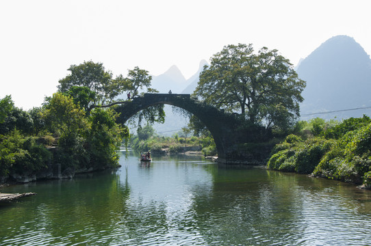 遇龍橋風(fēng)光
