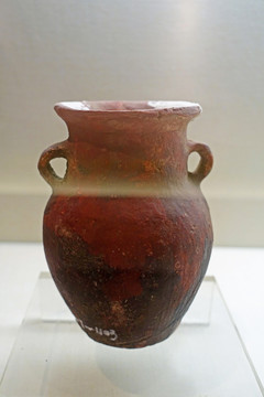 雙耳陶壺