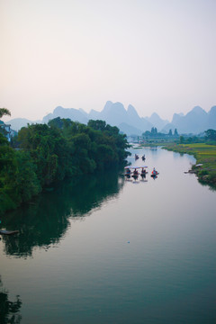 桂林陽(yáng)朔遇龍河