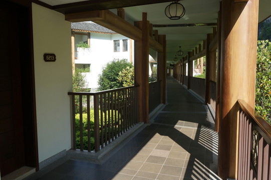 陽朔河畔酒店