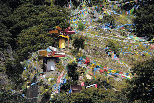 經(jīng)幡
