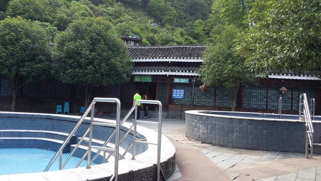 游泳池