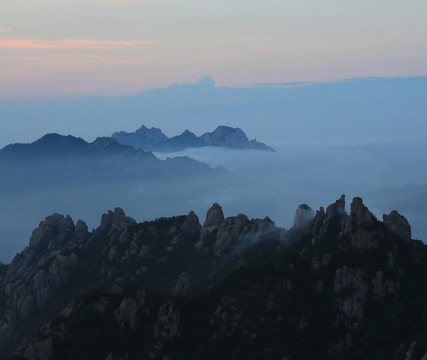 青島嶗山云海圖片