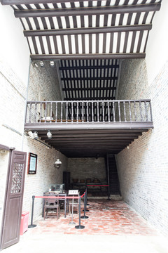 木質(zhì)閣樓
