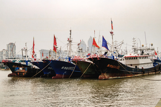 停泊漁船