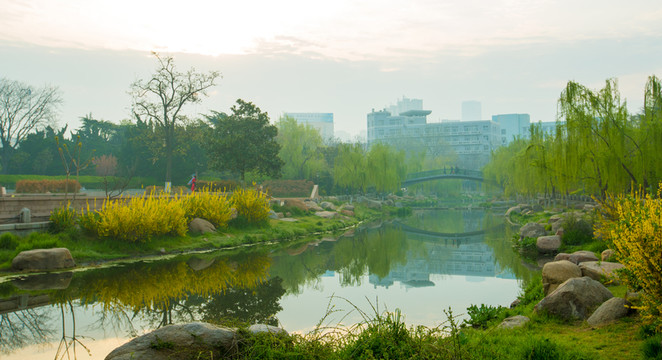 小河公園