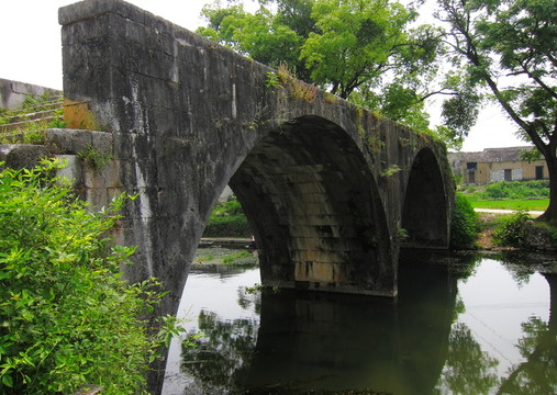 石拱橋