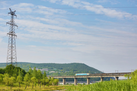 洛陽龍門鐵路橋