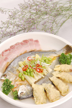 三味黃魚(yú)香