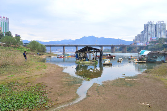 漁船