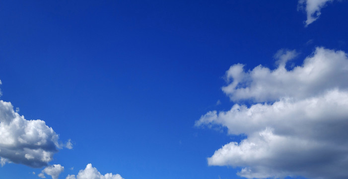 天空白云壁紙