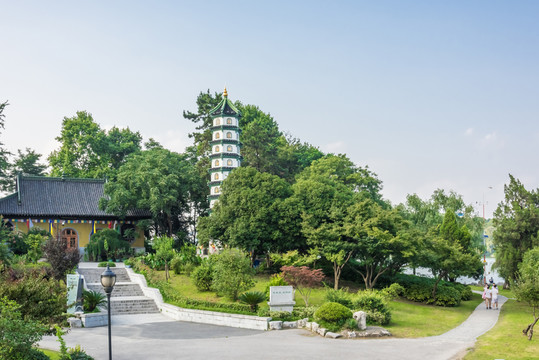 喇嘛寺和諾那塔