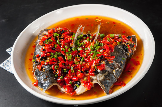 剁椒魚頭