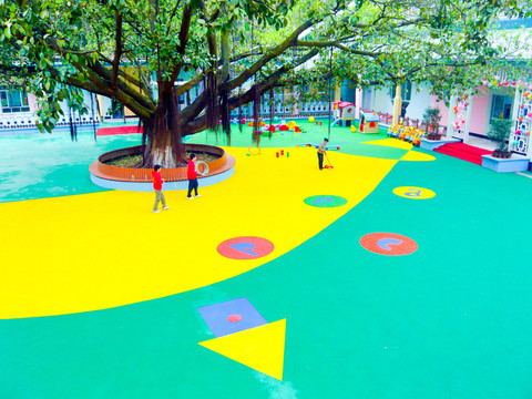 幼兒園操場