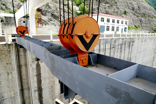 起重機(jī) 閘門 龍門閘 龍門 水