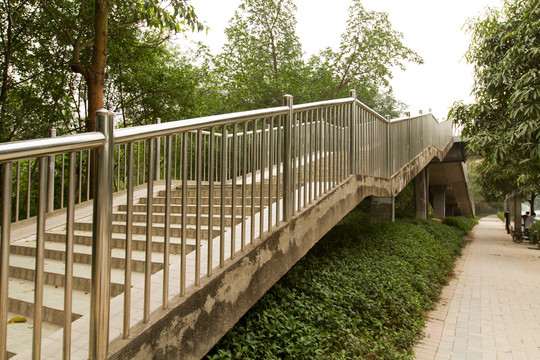 樓梯 天橋