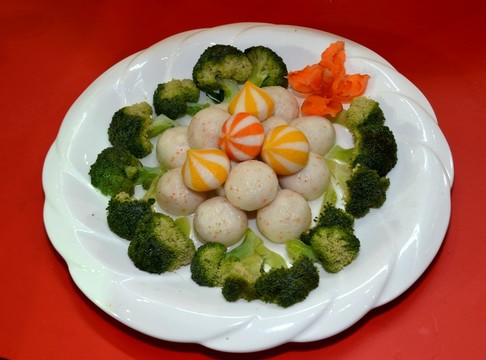 五花 肉丸 花菜