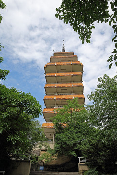 鵝嶺公園瞰勝樓