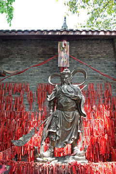 武財神塑像