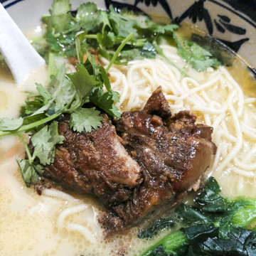 牛肉面