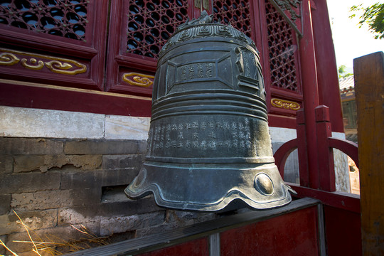 北京潭柘寺 銅鐘