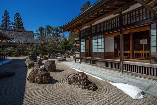 日本高野山金剛峰寺枯山水庭院
