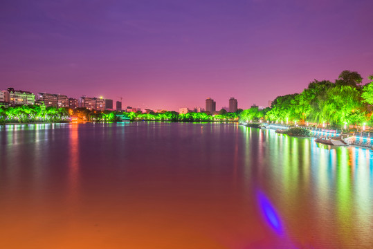 濠河夜景