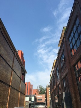 創(chuàng)意產(chǎn)業(yè)園 藍(lán)天 辦公樓